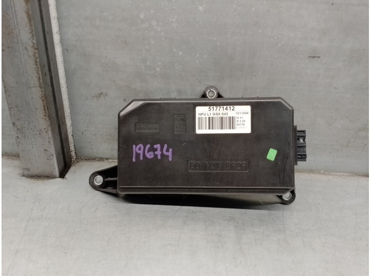 Recambio de modulo confort para lancia ypsilon (101) 1.3 multijet momo design referencia OEM IAM 51771412 