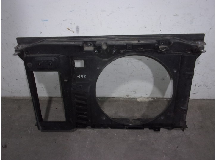 Recambio de calandra delantera de radiador para citroën c4 berlina 1.6 hdi cat (9hy / dv6ted4) referencia OEM IAM 7104V2 DE FIBR