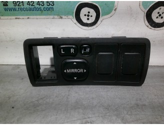 Recambio de mando retrovisor para toyota avensis wagon (t25) 2.4 16v cat referencia OEM IAM 183575  TRW