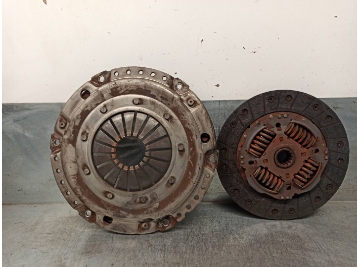 Recambio de kit embrague para honda civic berlina 3 (ep1/2) 1.7 cdti cat referencia OEM IAM 22300PLZ006  