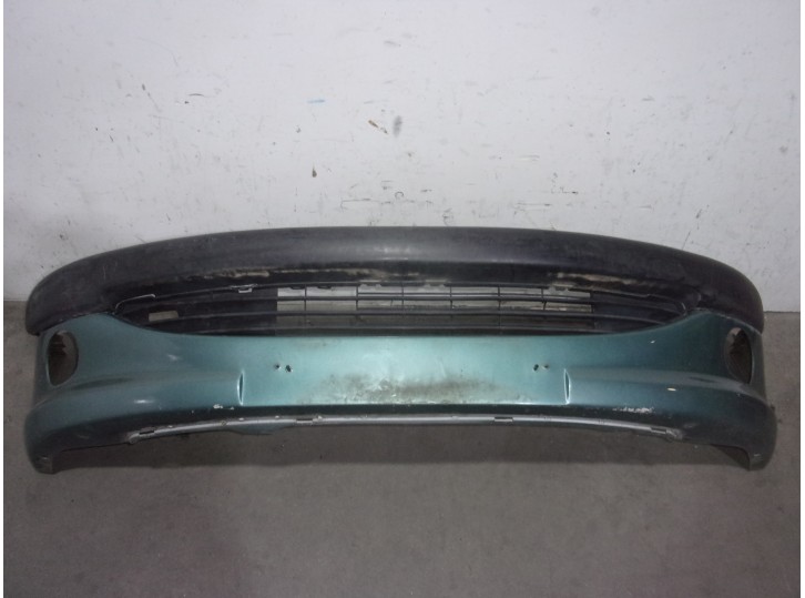 Recambio de paragolpes delantero para peugeot 206 berlina 1.9 diesel referencia OEM IAM 7401N4 VERDE 