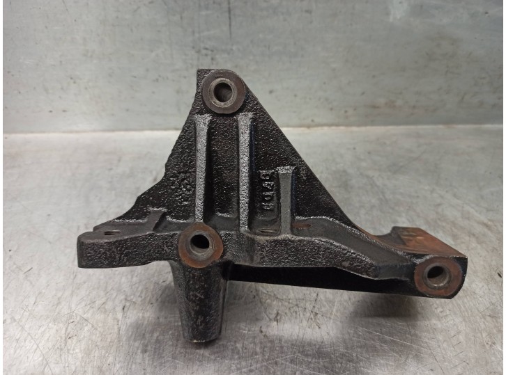 Recambio de soporte motor para nissan primera berlina (p11) 2.0 turbodiesel cat referencia OEM IAM 1123157J02 
