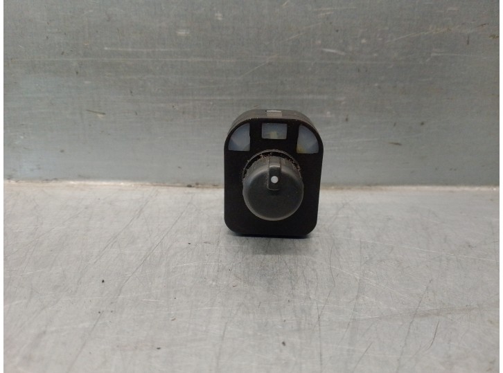 Recambio de mando retrovisor para audi a6 avant (4f5) 2.0 tdi referencia OEM IAM 8E0959565 8E0959565 
