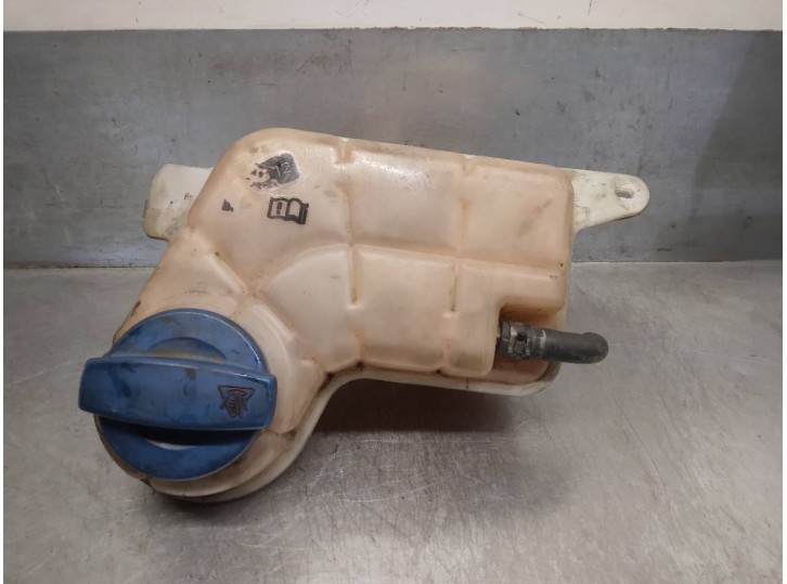 Recambio de deposito expansion para audi a6 avant (4f5) 2.0 tdi referencia OEM IAM 4F0121403N 