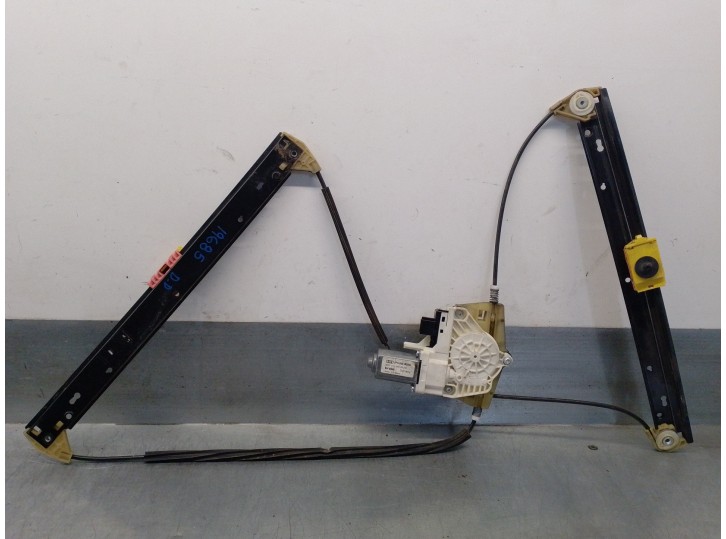 Recambio de elevalunas delantero derecho para audi a6 avant (4f5) 2.0 tdi referencia OEM IAM 4F0959802D 6 PINES 5 PUERTAS