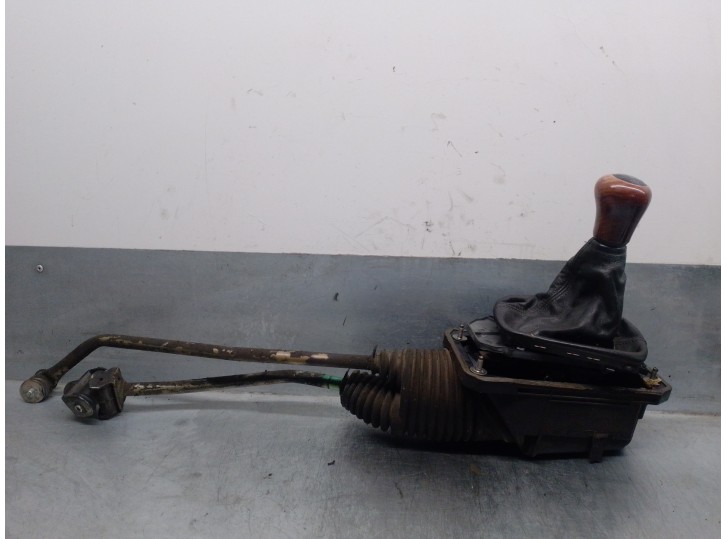 Recambio de palanca cambio para audi a6 berlina (4b2) 2.4 quattro referencia OEM IAM 4B0711025E 8D0711025AC 