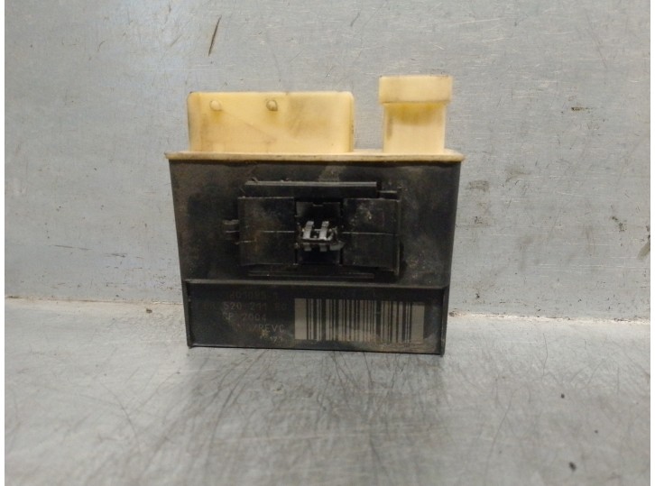 Recambio de caja precalentamiento para citroën c3 1.4 hdi referencia OEM IAM 9652021180 018010951 