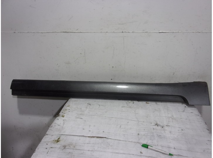 Replacement side skirt for Nissan Altima OEM IAM reference 768538J000 DARK GREY FRONT LEFT