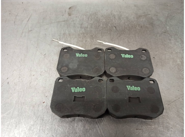 Recambio de pastillas de freno para peugeot 505 berlina referencia OEM IAM 598178  VALEO
