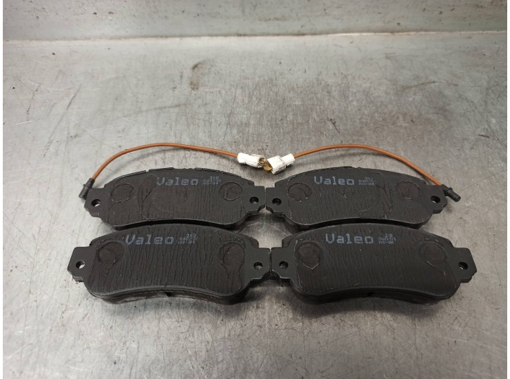 Recambio de pastillas de freno para seat ronda referencia OEM IAM FD673A  VALEO