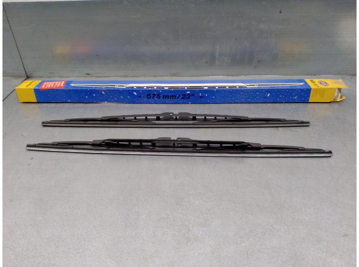 Recambio de escobilla limpia para » otros... 3.9t 17s 120 m-bus vespino 130e referencia OEM IAM 9XW862222801  HELLA