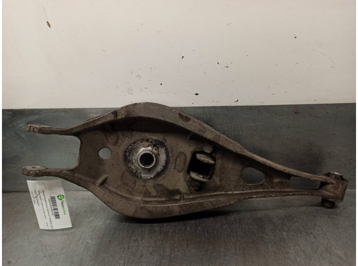 Replacement rear left lower suspension arm for BMW 3 Series saloon (E46) 330xd OEM IAM reference 333210948890 