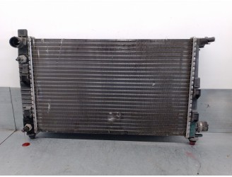 Recambio de radiador agua para mercedes-benz clase a (w168) 1.6 cat referencia OEM IAM A1685001602 1685002002 BEHR