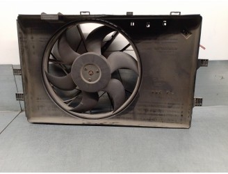 Recambio de electroventilador para mercedes-benz clase a (w168) 1.6 cat referencia OEM IAM A1685050555 3135103397 BOSH