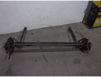 Recambio de puente trasero para audi 100 berlina (c4) 2.6 v6 cat (abc) referencia OEM IAM 4A0500051B PARA DISCOS 5 AGUJEROS BURR