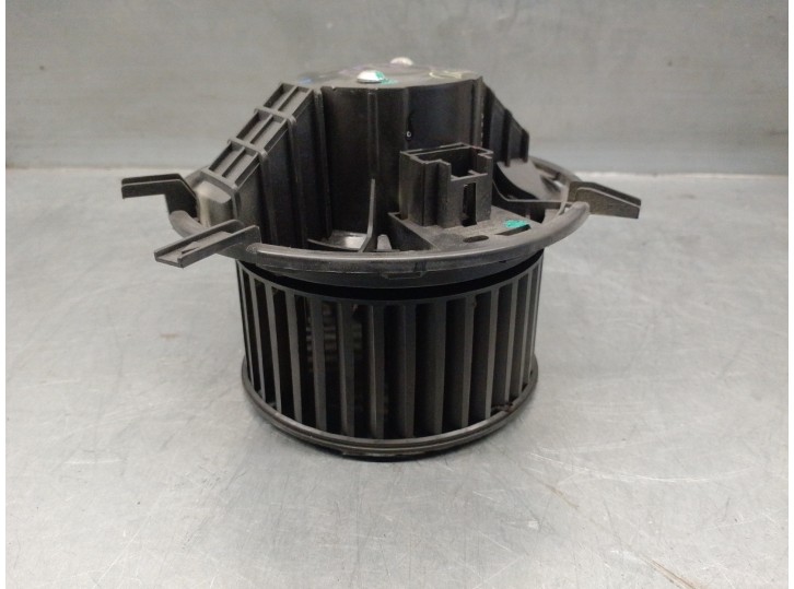 Recambio de motor calefaccion para dodge journey 2.4 16v referencia OEM IAM 5191345AA T1000393G VALEO