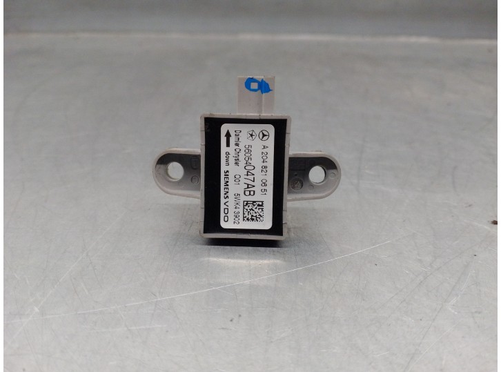 Recambio de sensor impacto para dodge journey 2.4 16v referencia OEM IAM 56054047AB 5WK43902 SIEMENS - VDO