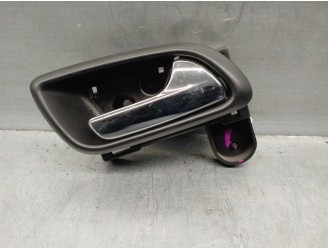 Recambio de maneta interior delantera derecha para dodge journey 2.4 16v referencia OEM IAM 68043746AA 5 PUERTAS
