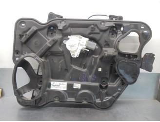 Recambio de elevalunas delantero derecho para dodge journey 2.4 16v referencia OEM IAM 68043734AA 2 PINES 5 PUERTAS