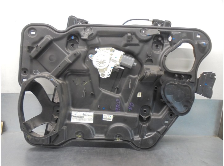 Recambio de elevalunas delantero derecho para dodge journey 2.4 16v referencia OEM IAM 68043734AA 2 PINES 5 PUERTAS