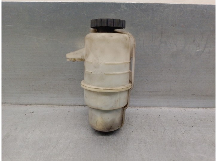 Recambio de deposito liquido direccion para dodge journey 2.4 16v referencia OEM IAM 5151028AA 