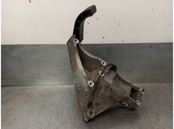 Replacement engine mount for Fiat Punto saloon (188) 1.2 16V CAT OEM IAM reference 46548451 