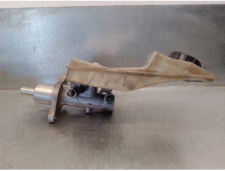 Recambio de bomba freno para mazda 3 berlina (bk) 1.6 cd diesel cat referencia OEM IAM 03350886441 03350886431 FOMOCO