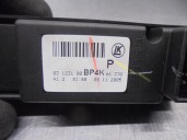 Recambio de mando elevalunas delantero derecho para mazda 3 berlina (bk) 1.6 cd diesel cat referencia OEM IAM BP4K66370 