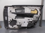 Recambio de guarnecido puerta delantera izquierda para mazda 3 berlina (bk) 1.6 cd diesel cat referencia OEM IAM BR2A68450A BR2A