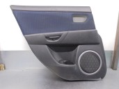Recambio de guarnecido puerta trasera izquierda para mazda 3 berlina (bk) 1.6 cd diesel cat referencia OEM IAM BR2A6856X BR2A550