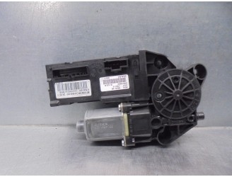 Recambio de motor elevalunas delantero izquierdo para renault megane iii coupe 1.4 tce referencia OEM IAM 807310915R 24 PINES 3 