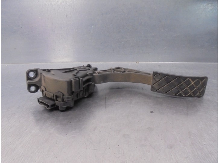 Recambio de potenciometro pedal para seat ibiza (6j5) 1.9 tdi referencia OEM IAM 6Q1721503C 6PV00849601 HELLA