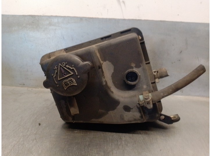 Recambio de deposito expansion para peugeot 406 berlina (s1/s2) 2.0 cat referencia OEM IAM 9622483180 9621817380 