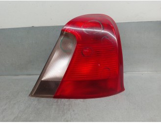 Recambio de piloto trasero derecho para mg serie 75 (rj) 2.0 v6 24v cat referencia OEM IAM 263142 4 PUERTAS