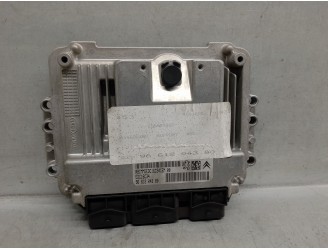 Replacement engine ECU for Citroën C4 Berlina 1.6 16V HDI FAP OEM IAM reference 9661204380 