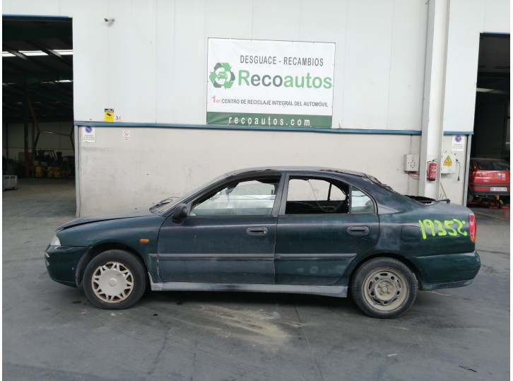 mitsubishi carisma berina 5 (da0) del año 1998