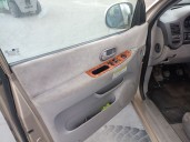 kia carnival ii del año 2004