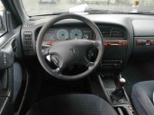 citroën xantia berlina del año 2000