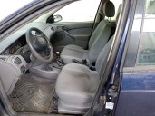 ford focus turnier (cak) del año 2001
