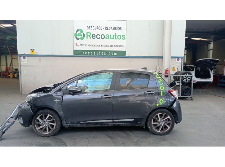 toyota yaris (_p13_) del año 2020