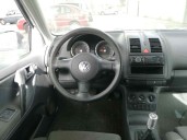 volkswagen polo saloon (6n2) from the year 2000