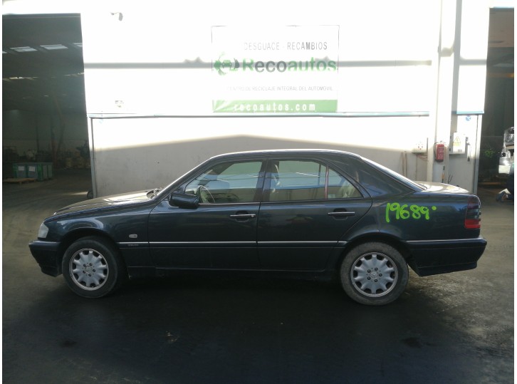 mercedes-benz clase c (w202) berlina del año 1997