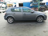 opel astra h berlina del año 2004
