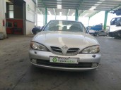 nissan primera berlina (p11) del año 2000