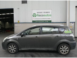 toyota corolla verso (r1) del año 2006