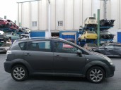 toyota corolla verso (r1) del año 2006
