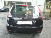 ford fiesta (cbk) del año 2004
