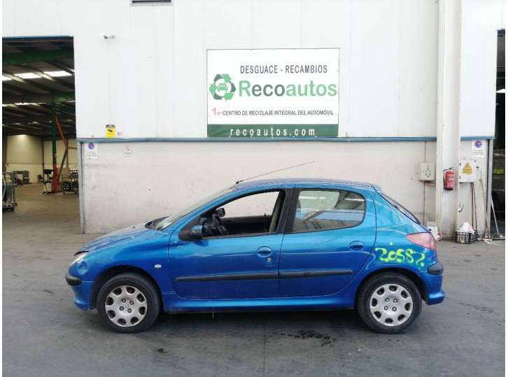 peugeot 206 berlina del año 2003
