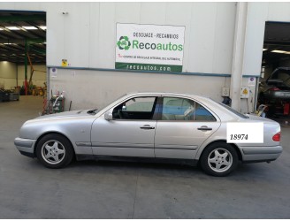 mercedes-benz clase e (w210) berlina diesel del año 1999
