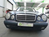 mercedes-benz clase e (w210) berlina del año 1998